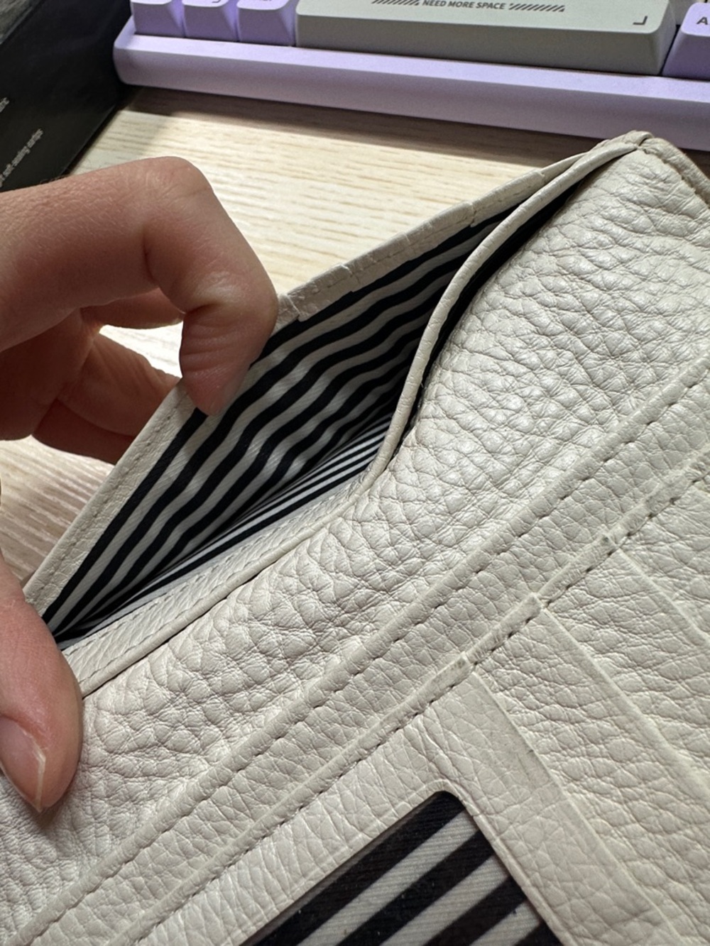 kate spade blue leather bow continental wallet with cream accent - Picture 6 of 6